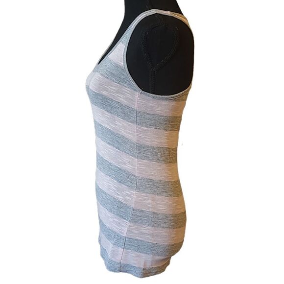 Pink and Gray Racerback Summer Tank Bundle Small - Picture 4 of 12